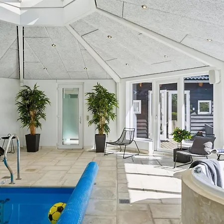 Magh - 400m From The Sea By Interhome
